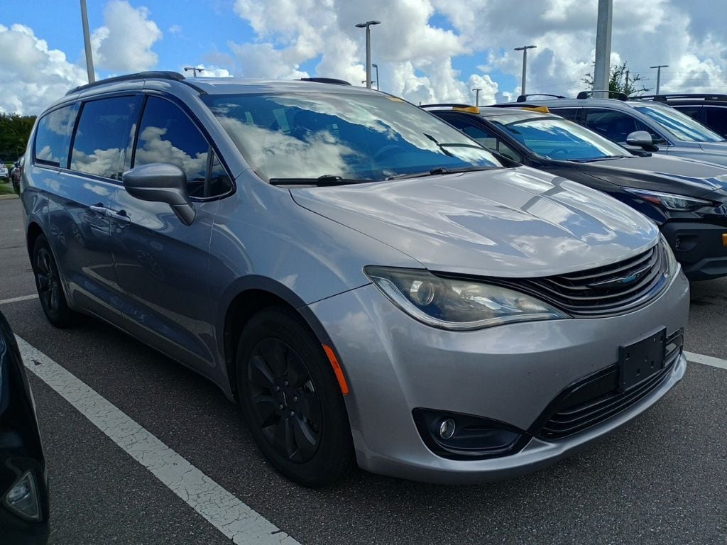 chrysler pacifica hybrid 2019 2C4RC1H78KR630105 image chrysler pacifica hybrid 2019 2C4RC1H78KR630105 image